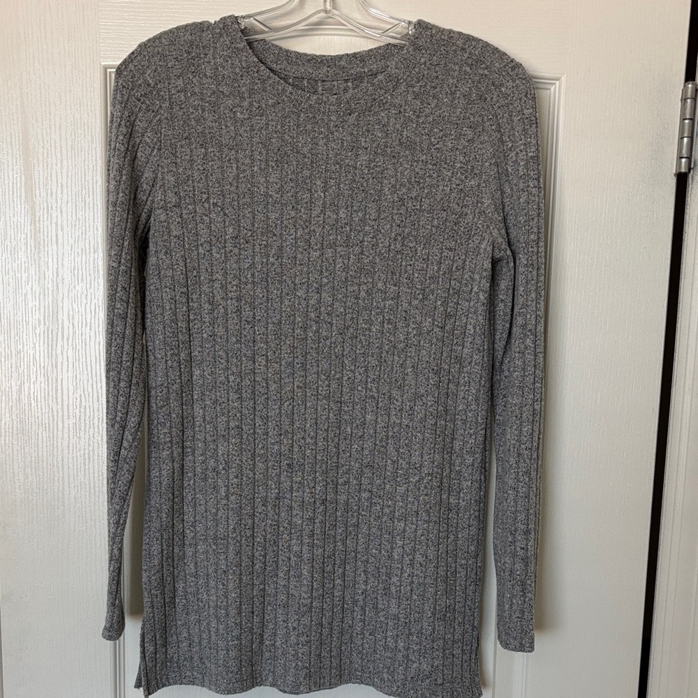 Lou & Grey Heather Gray Ribbed Tunic